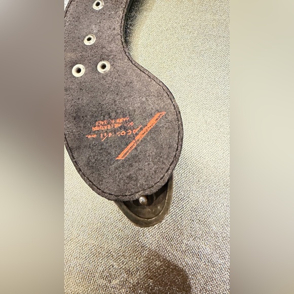 Vintage 80s Snake Belt Brass Tone Embossed Metal Belt - Picture 12 of 13